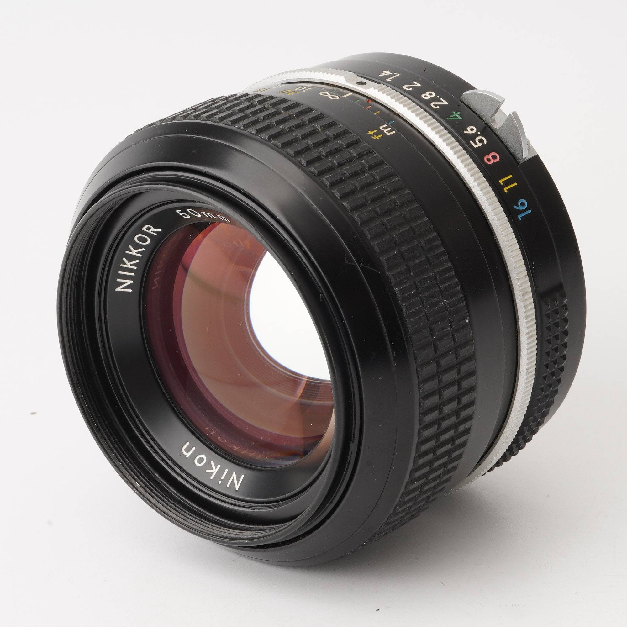 ニコン Nikon F2 フォトミック / non-Ai NIKKOR 50mm F1.4 – Natural ...