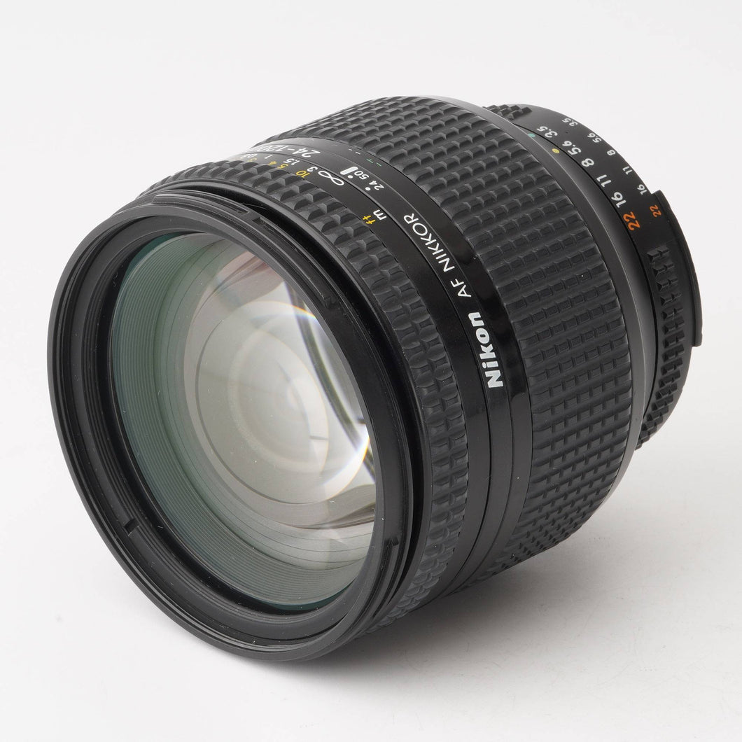 Nikon AF Nikkor 24-120mm f/3.5-5.6 D