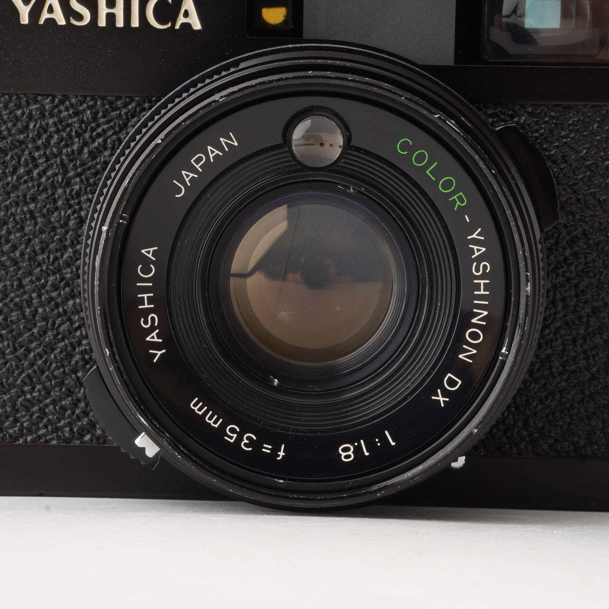 ヤシカ Yashica ELECTRO 35 CC / COLOR-YASHINON DX 35mm F1.8 