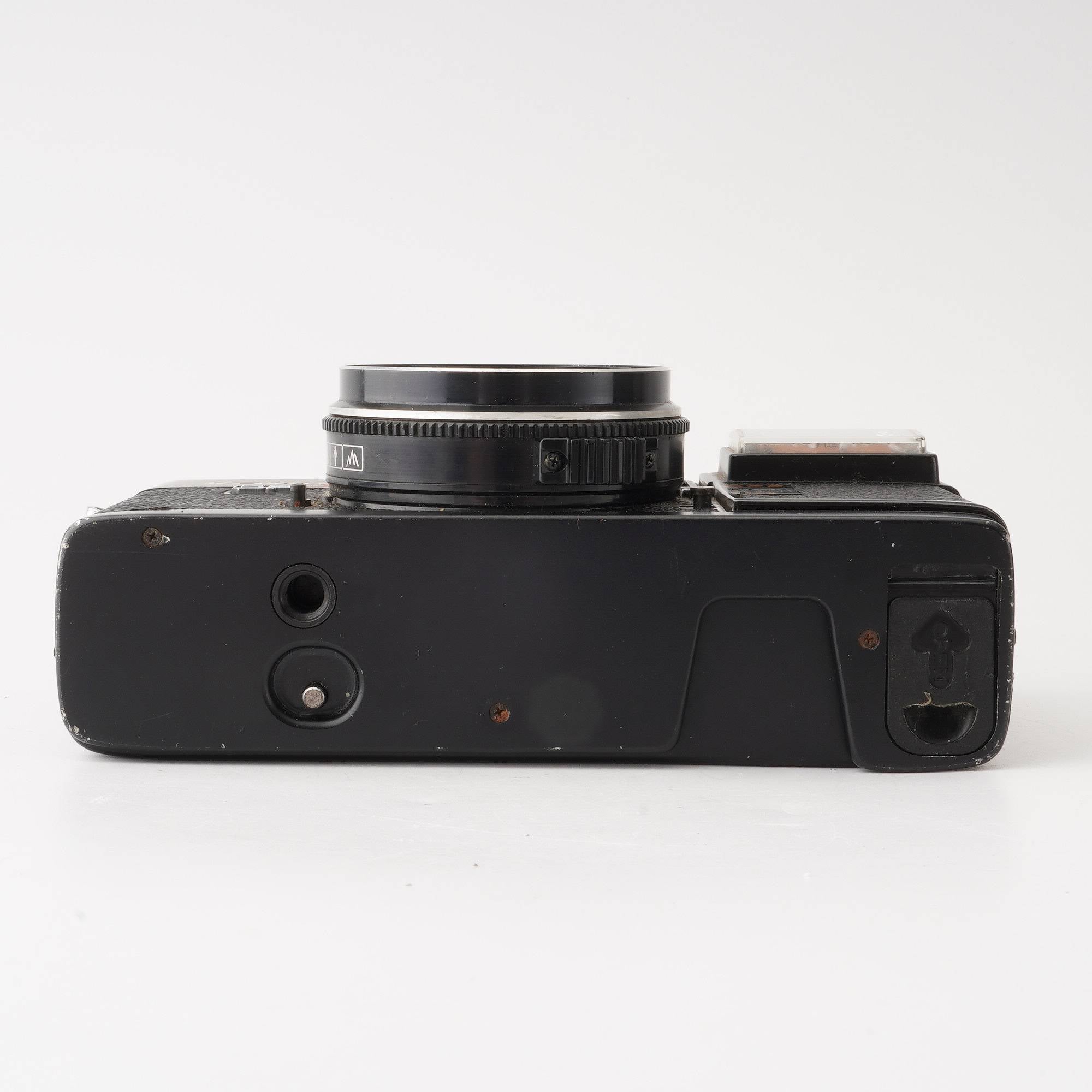 美品】 コニカ C35 EF 38mm F2.8 ケース付き #904036 - フィルムカメラ