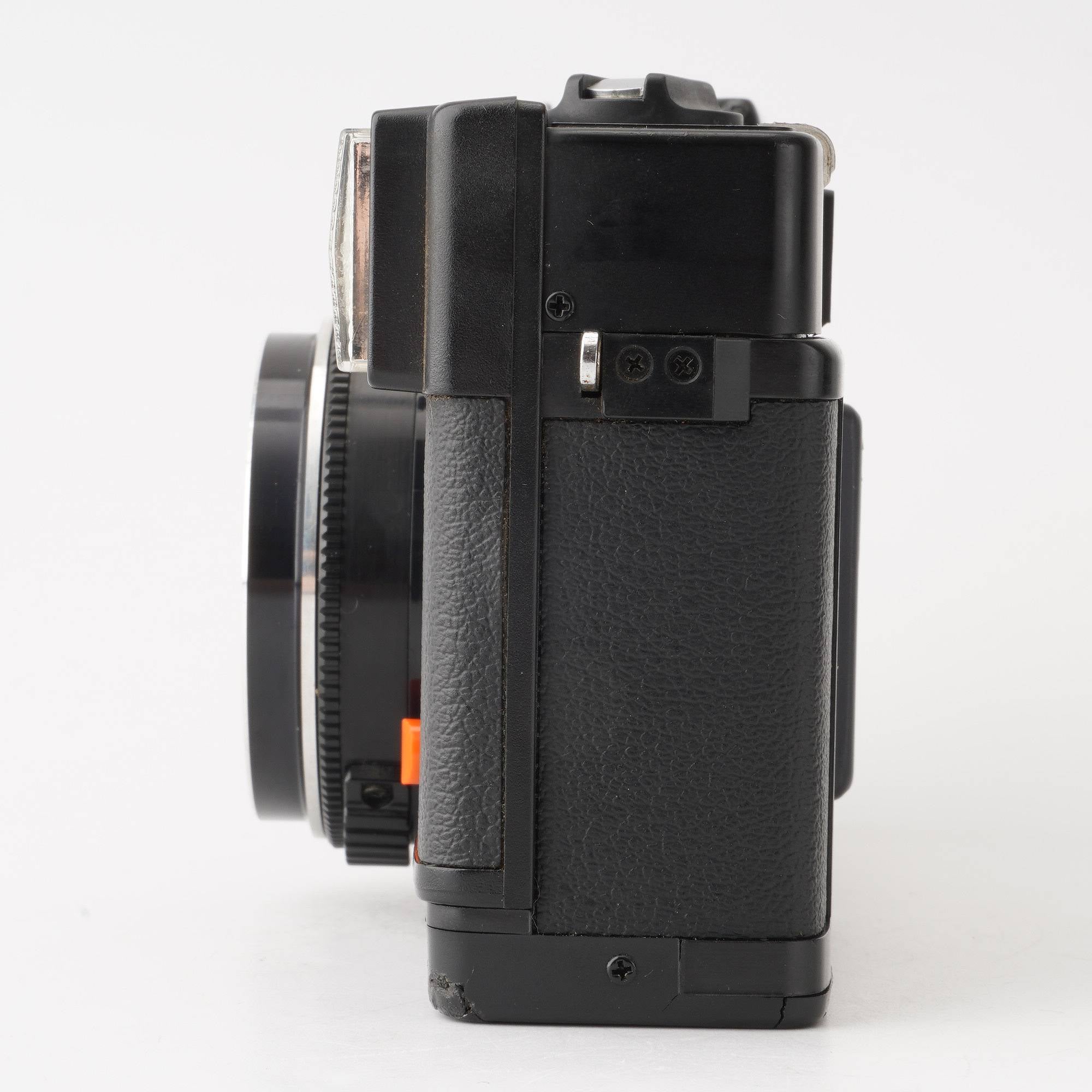 コニカ Konica C35 EF D/ Hexanon 38mm F2.8 – Natural Camera 