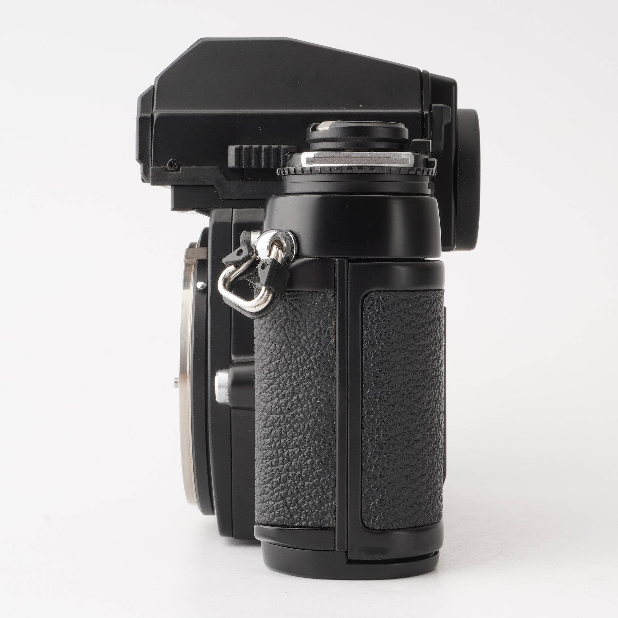 上質仕様 超美品 NIKON ニコン F100 説明書付 フィルムカメラ B137