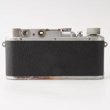 Load image into Gallery viewer, Leica IIIa 35mm Rangefinder Camera
