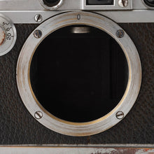 画像をギャラリービューアに読み込む, ライカ Leica IIIa 35mm レンジファインダーカメラ
