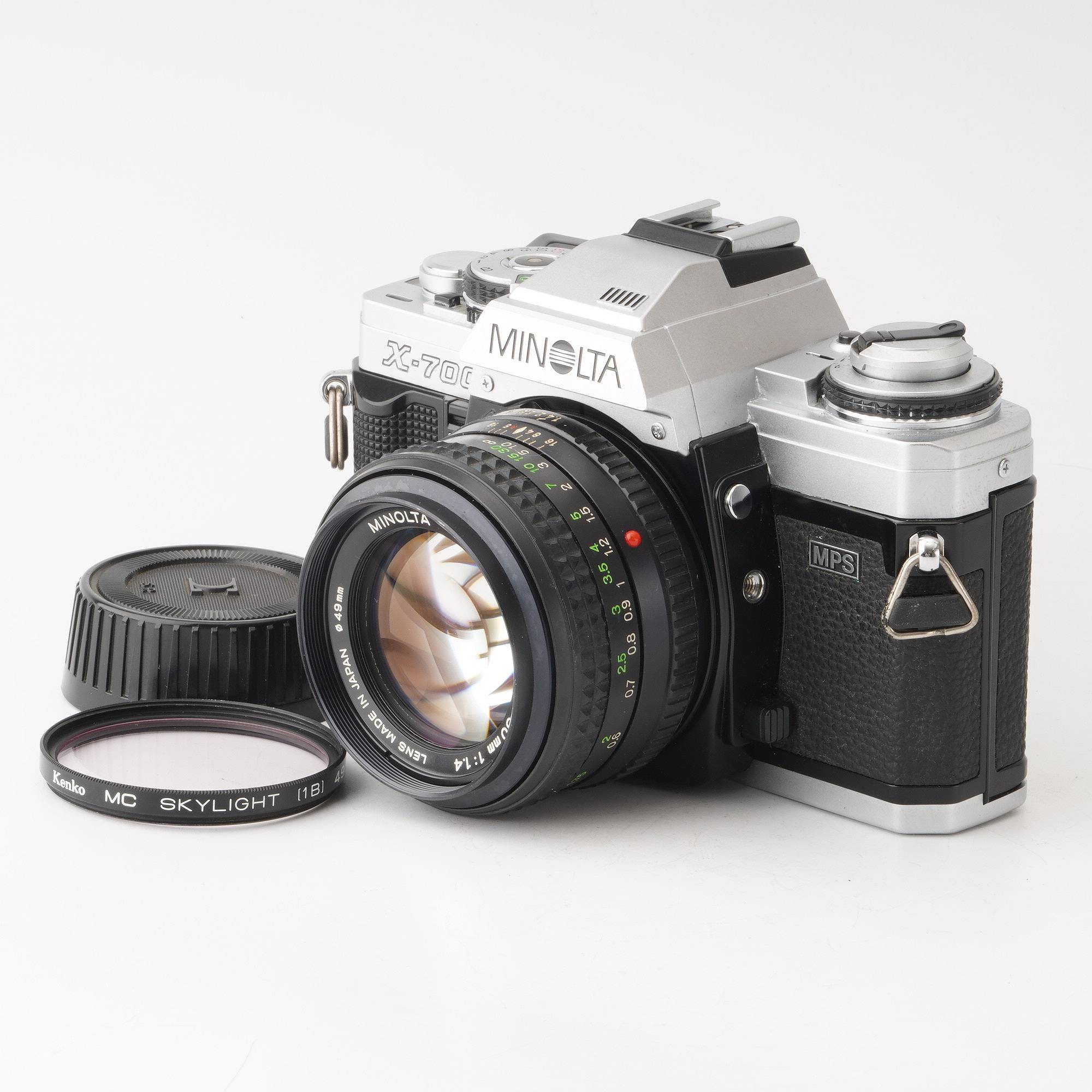 MINOLTA X-700 MPS + MINOLTA MD ROKKOR 50mm 1:1.4