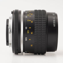 Load image into Gallery viewer, Nikon Ai-s Micro NIKKOR 55mm f/2.8 (10097)
