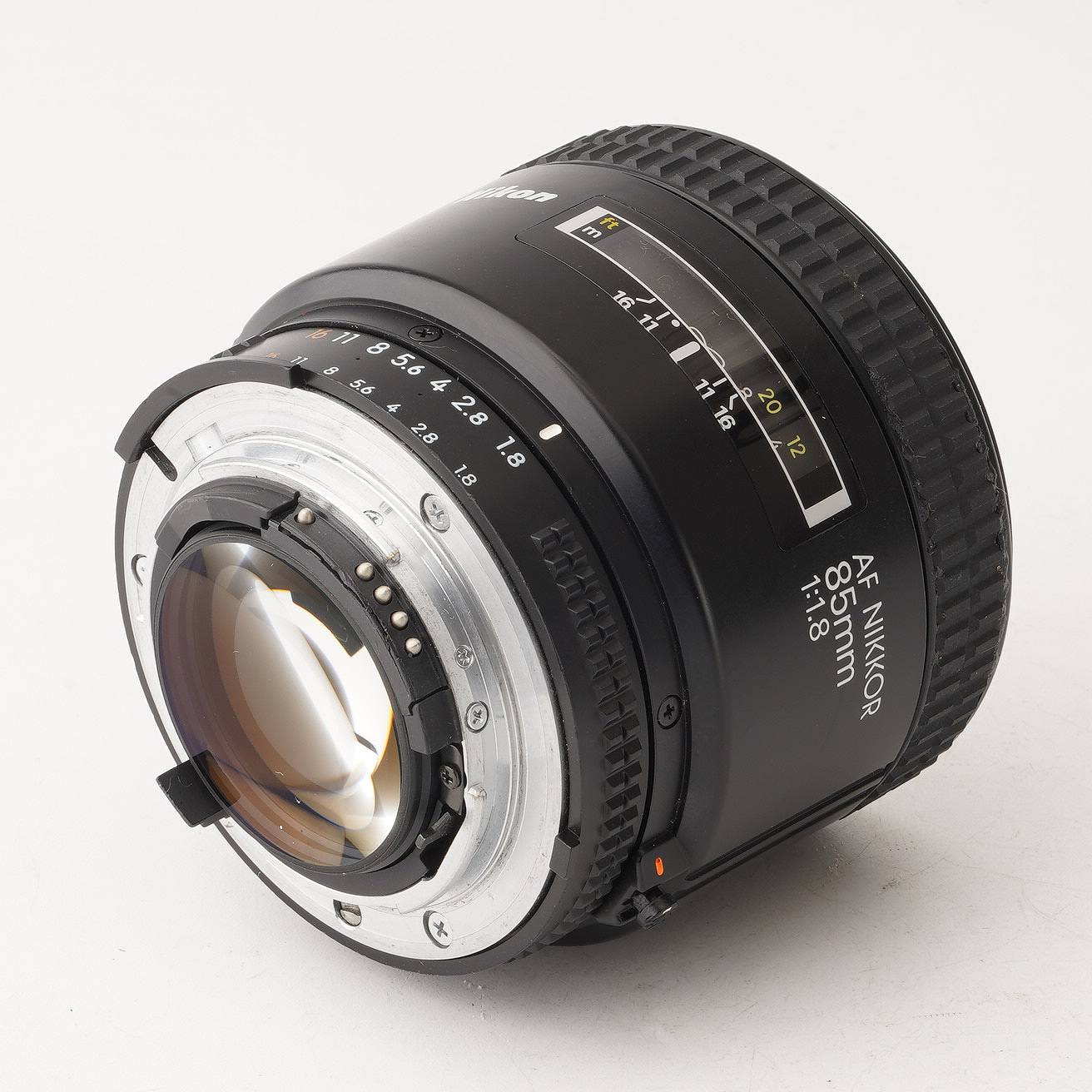 ニコン Nikon AF NIKKOR 85mm F1.8 – Natural Camera / ナチュラルカメラ