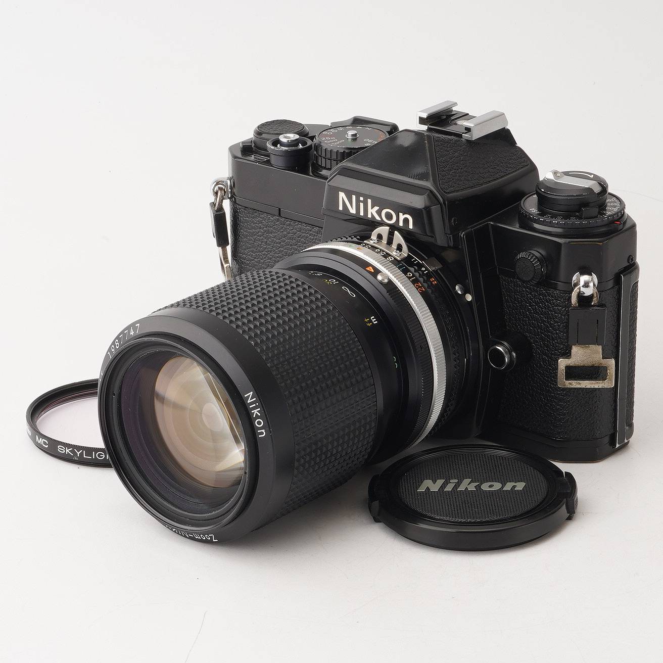 Nikon FE NIKKOR 35〜105mm F3.5〜4.5 動作確認済み - フィルムカメラ
