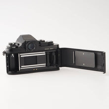 Load image into Gallery viewer, Nikon F3 Eye Level SLR Film Camera (10052)
